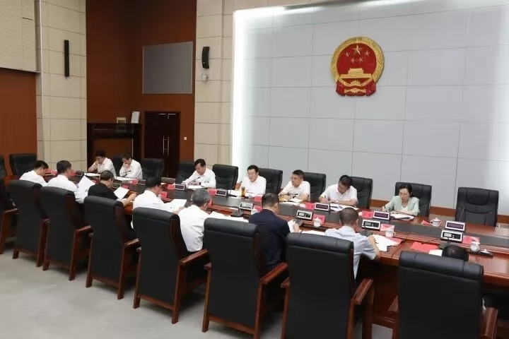 張寶東主持召開市政府黨組（擴大）會議